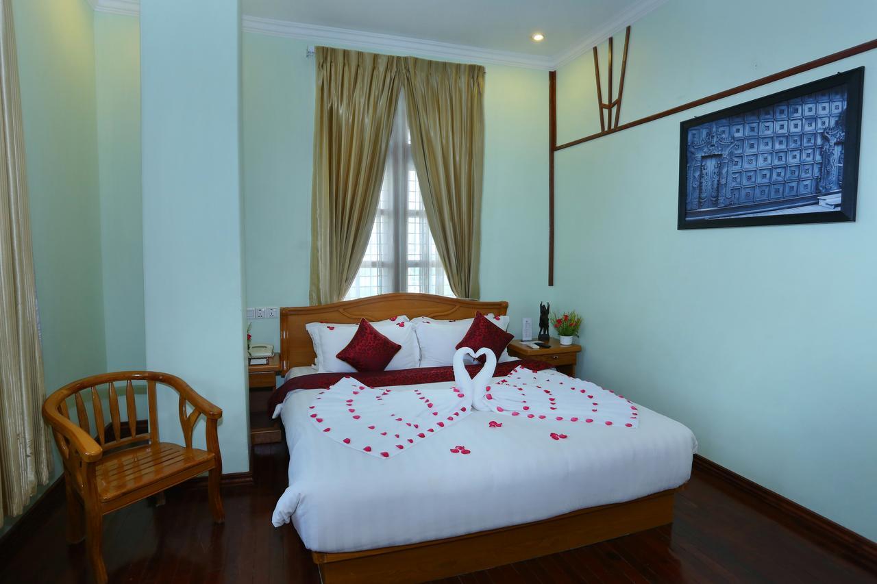 Hotel Dingar Mandalay Buitenkant foto