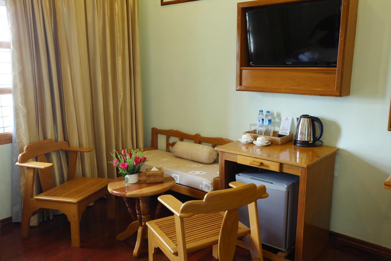 Hotel Dingar Mandalay Buitenkant foto