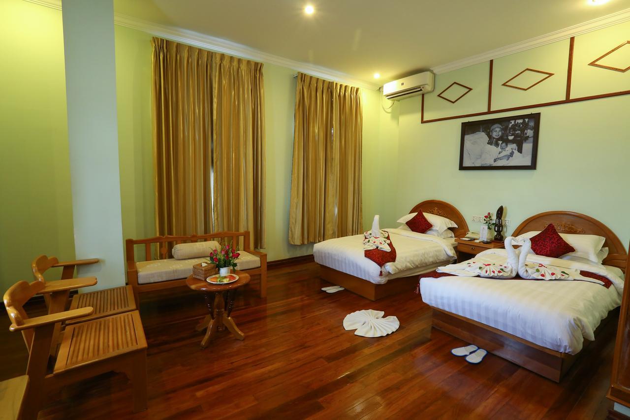 Hotel Dingar Mandalay Buitenkant foto