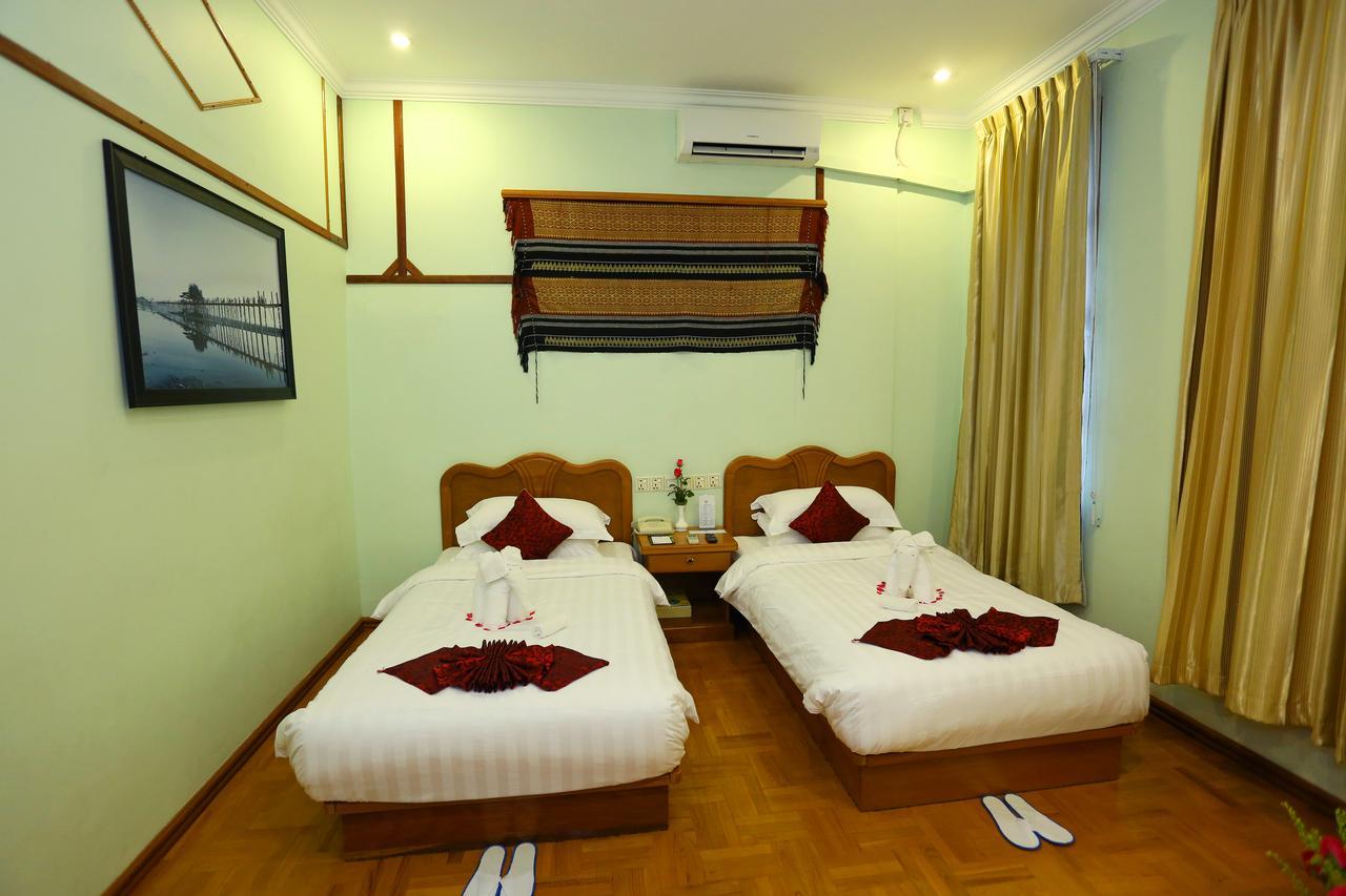 Hotel Dingar Mandalay Buitenkant foto