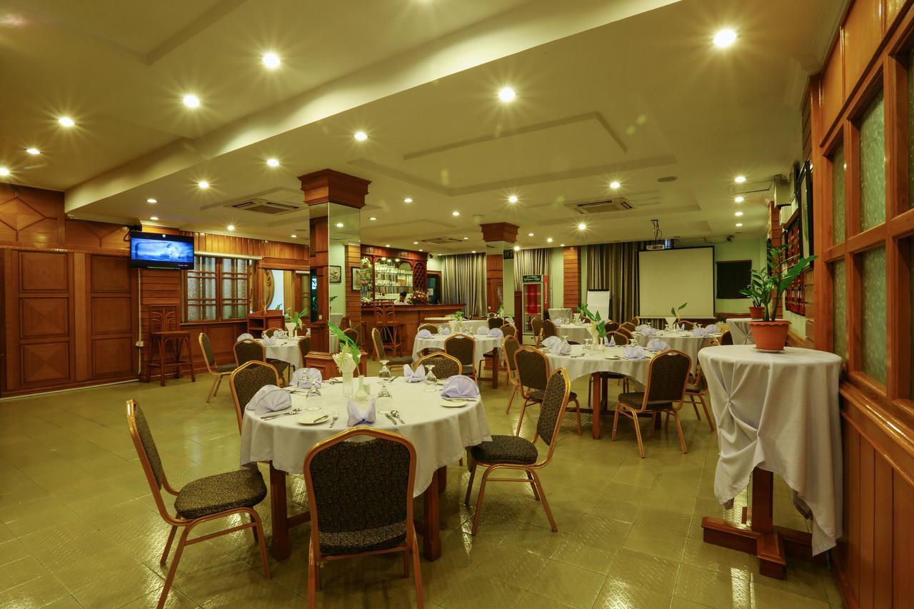Hotel Dingar Mandalay Buitenkant foto